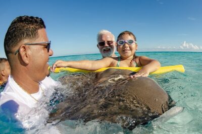3 Hour Private Charter on Stingray City with Snorkeling