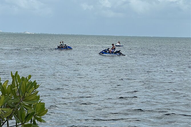 3HR Full Island Life Jetski Tour - Rum Point: a welcome hour beside the beach