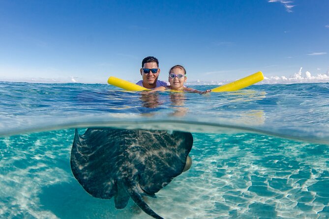 4 hour Private Boat charter to Stingray City, Snorkeling and More - Relaxing at Starfish Beach