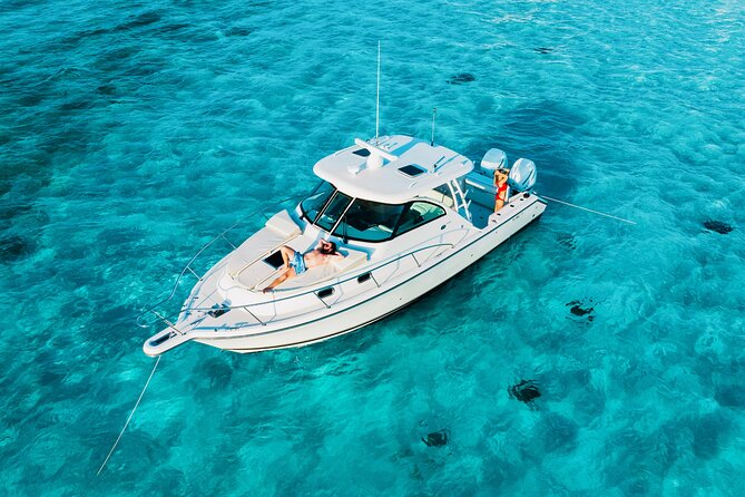 Cayman Private Luxury Charters - Stingray City, Snorkel, & More - Meeting the Caymanian crew