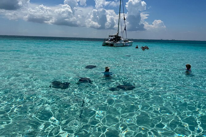 Half Day Private Boat Charter in Grand Cayman - Why this Grand Cayman charter is worth a look