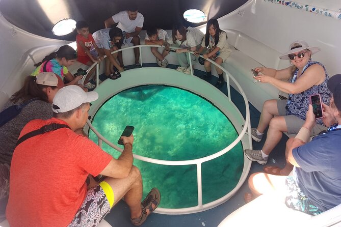 Oculus Glass Bottom Boat Tour - Choosing between staying aboard and snorkeling