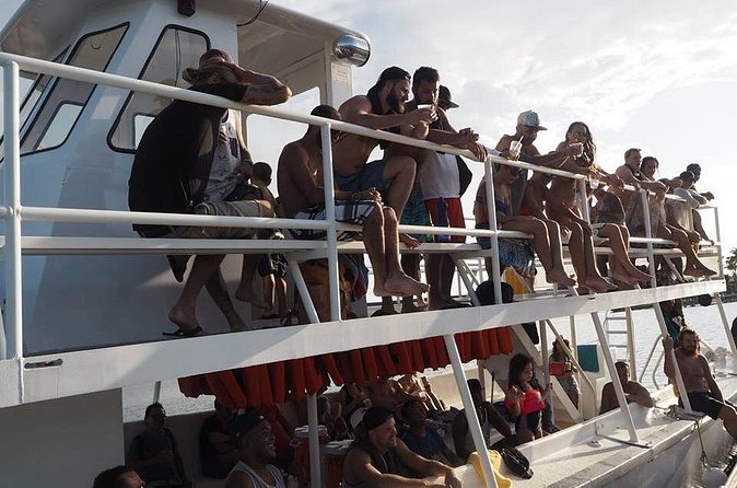 Party Boat Cruise - Food, drinks, music, and the social side