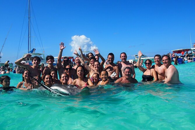 Private 4 hour Catamaran Tour - Price, group size, and real value