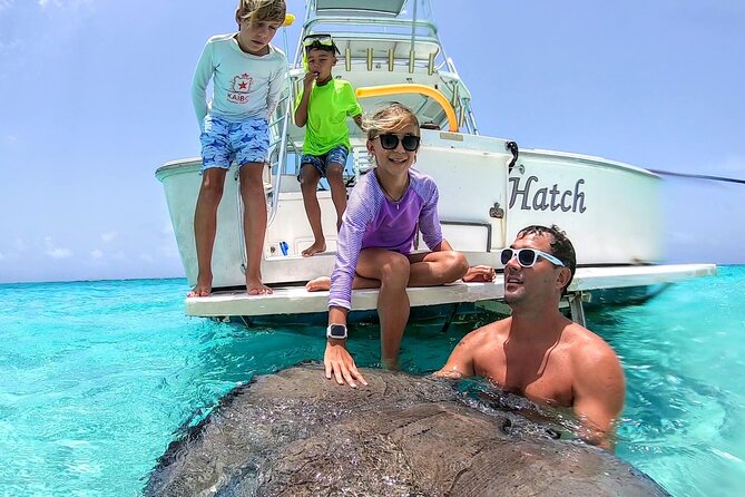 Private Charter 34ft Express Cruiser Stingay City Reef Snorkeling - A private boat makes Grand Cayman easier