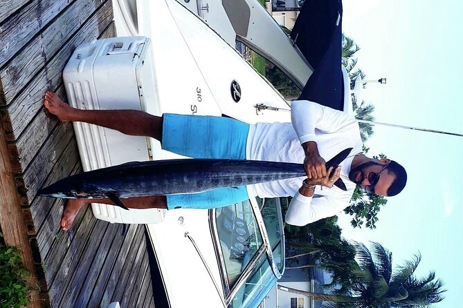 Private Deep Sea Fishing Experience in Grand Cayman - What the fishing techniques mean for you