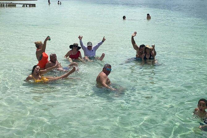 Private Half Day Boat Tour, 3 locations of your choice - What this Grand Cayman boat tour is really offering