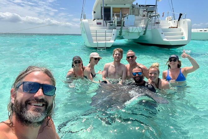 Private Luxury Catamaran Tour to Stingray City and Snorkel - Starfish Point for a slower hour
