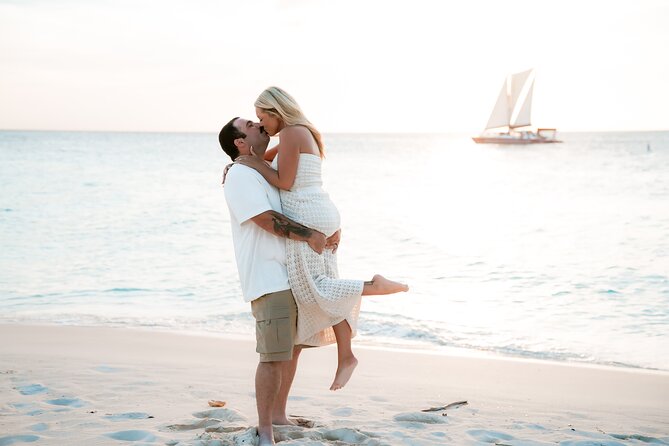 Private Vacation Photoshoot with Photographer in Grand Caymen - Photographing Grand Cayman without a crowded group